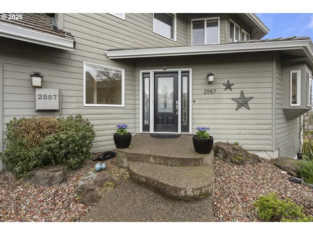 $589,000 | 2557 Bandon Court Northwest, Salem, OR 97304