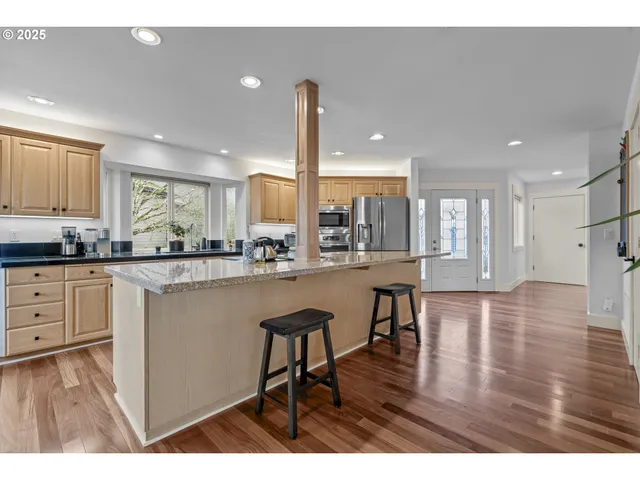 $589,000 | 2557 Bandon Court Northwest, Salem, OR 97304