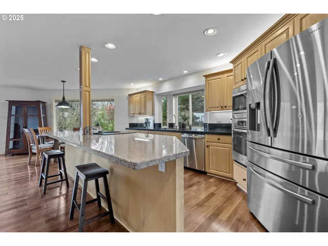 $589,000 | 2557 Bandon Court Northwest, Salem, OR 97304