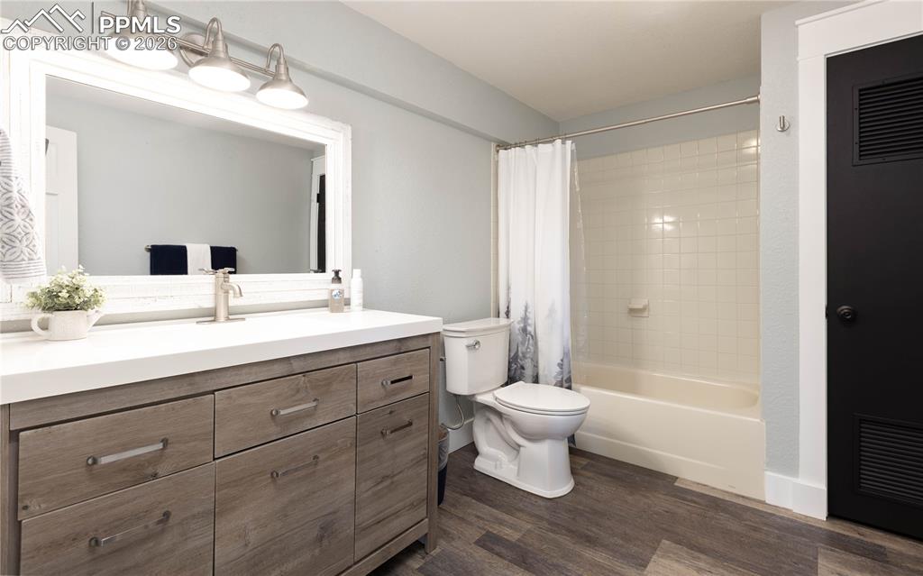 17840 New London Road Monument, CO 80132 - Photo 24 of 38 Full bath in basement