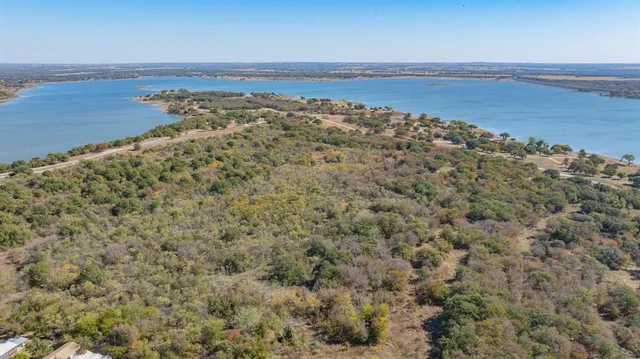 a picture of a field