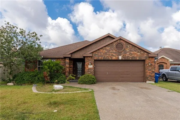$2,395 | 6109 Queen Jane Street, Corpus Christi, TX 78414