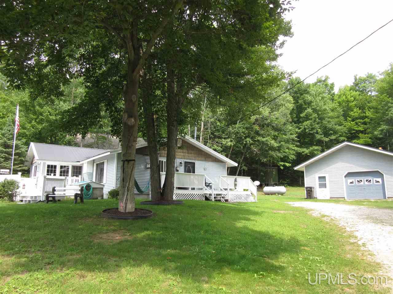 4016 Bloom Road Manistique, MI 49854 - Photo 2 of 18 Gallery Image 2
