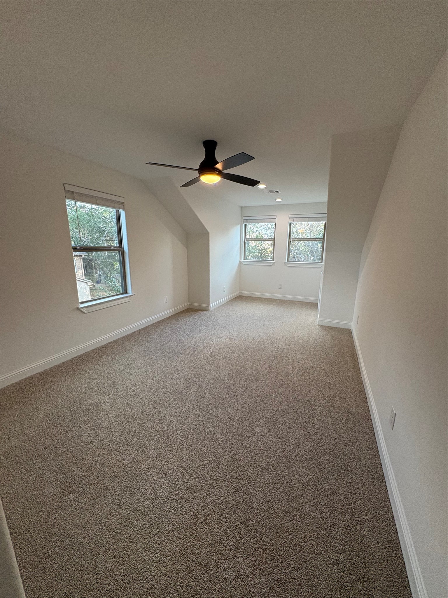 109 Cove Point Conroe, TX 77356 - Photo 25 of 29