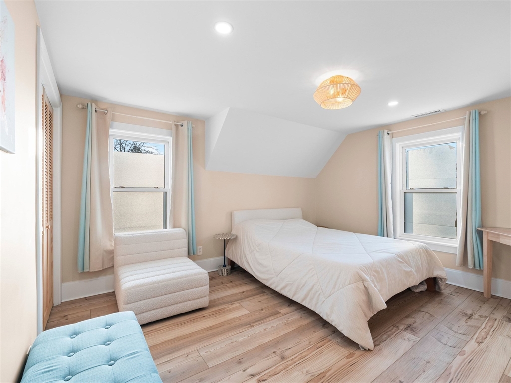 17 Preston Street Wakefield, MA 01880 - Photo 17 of 38