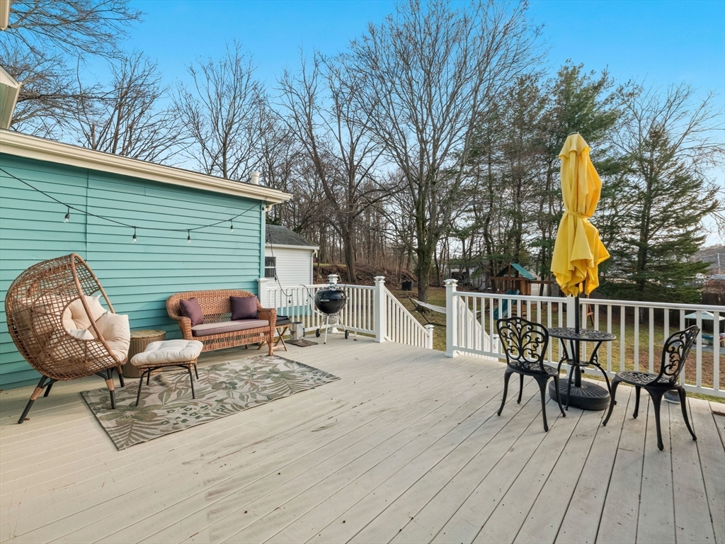 17 Preston Street Wakefield, MA 01880 - Photo 29 of 38