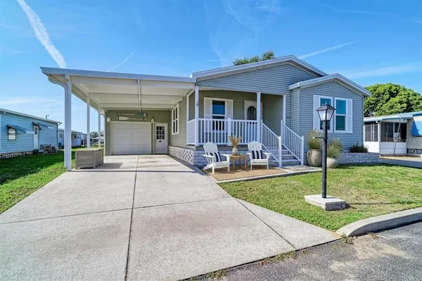 a front view of house with yard