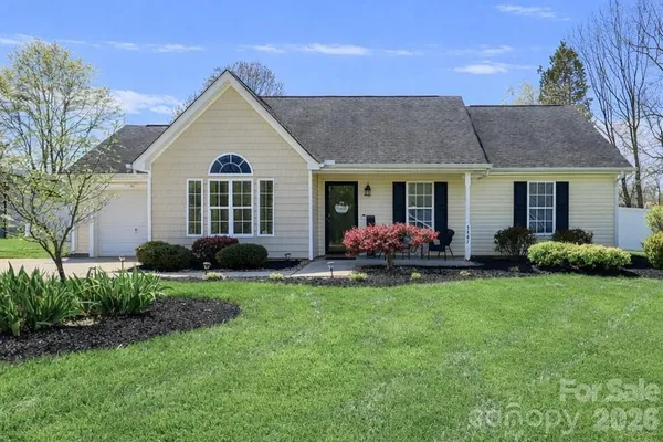 $329,900 | 5867 Sunset View Lane, Catawba, NC 28609