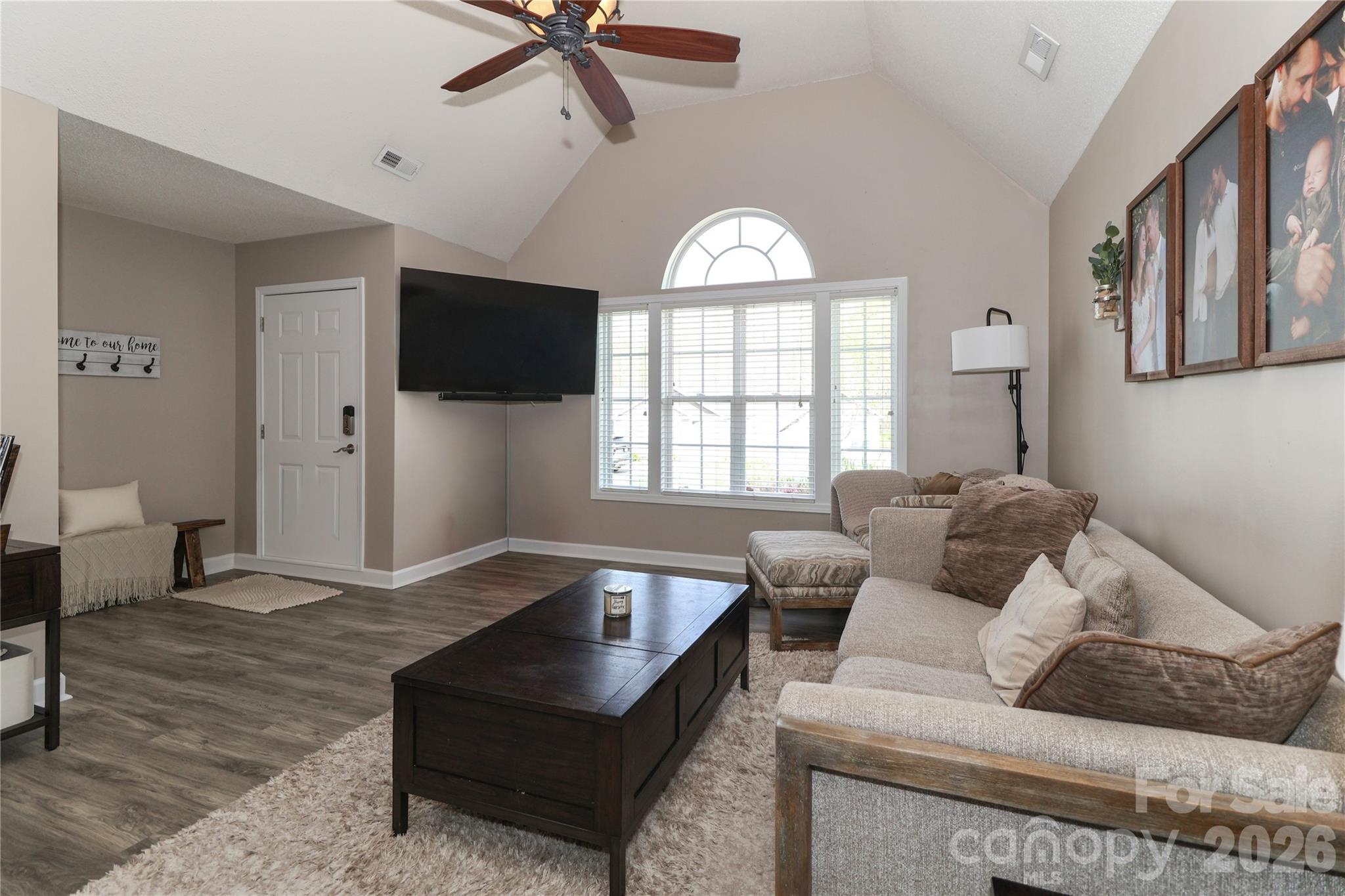 5867 Sunset View Lane Catawba, NC 28609 - Photo 5 of 23