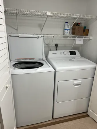 $2,115 | 6272 Chasewood Drive, Unit B, Jupiter, FL 33458