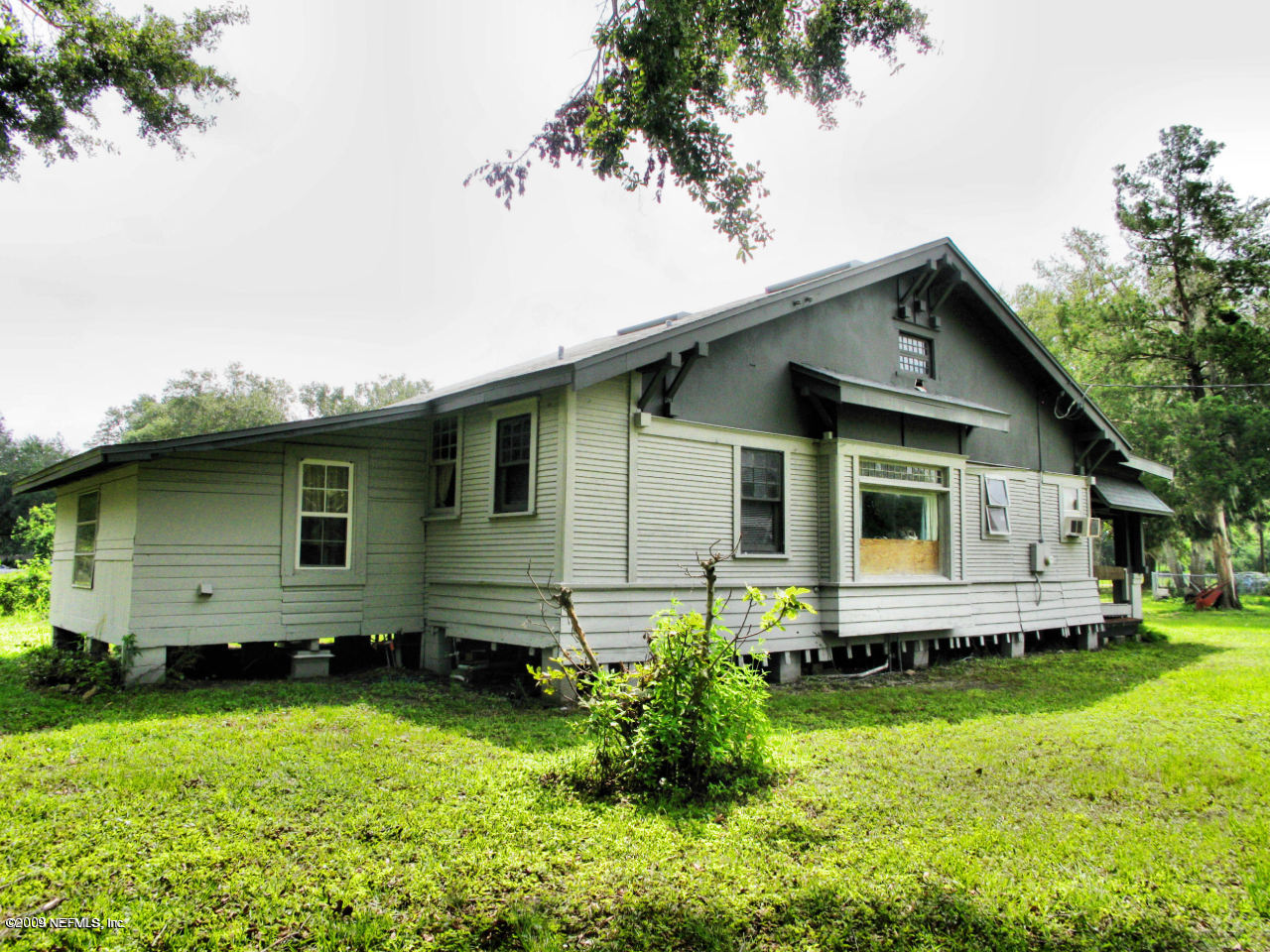 109 Bird Road Jacksonville, FL 32218 - Photo 2 of 18 Main House Side /Rear