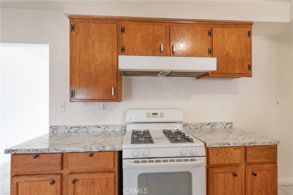 13555 3rd Street Yucaipa, CA 92399 - Photo 14 of 32