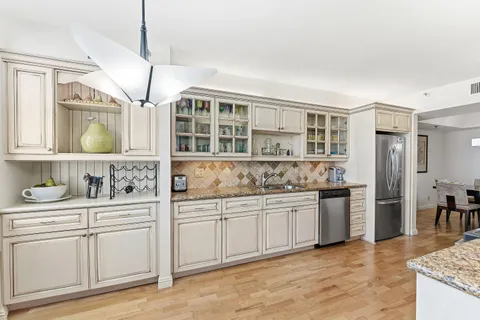 $950,000 | 4600 South Ocean Boulevard, Unit 1102, Highland Beach, FL 33487