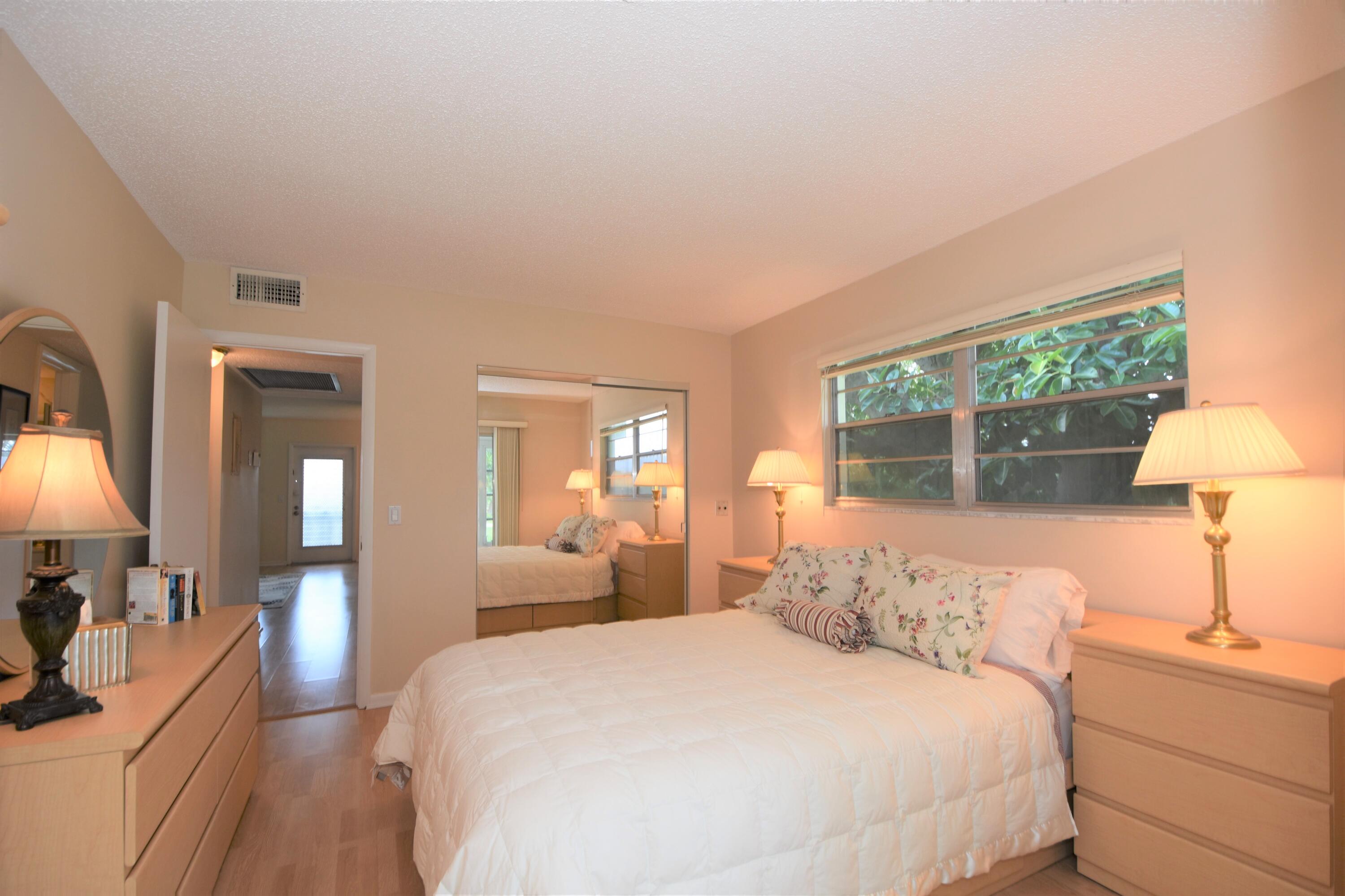 120 Upminster Crescent, Unit E Deerfield Beach, FL 33442 - Photo 21 of 36 Mastr Bedroom