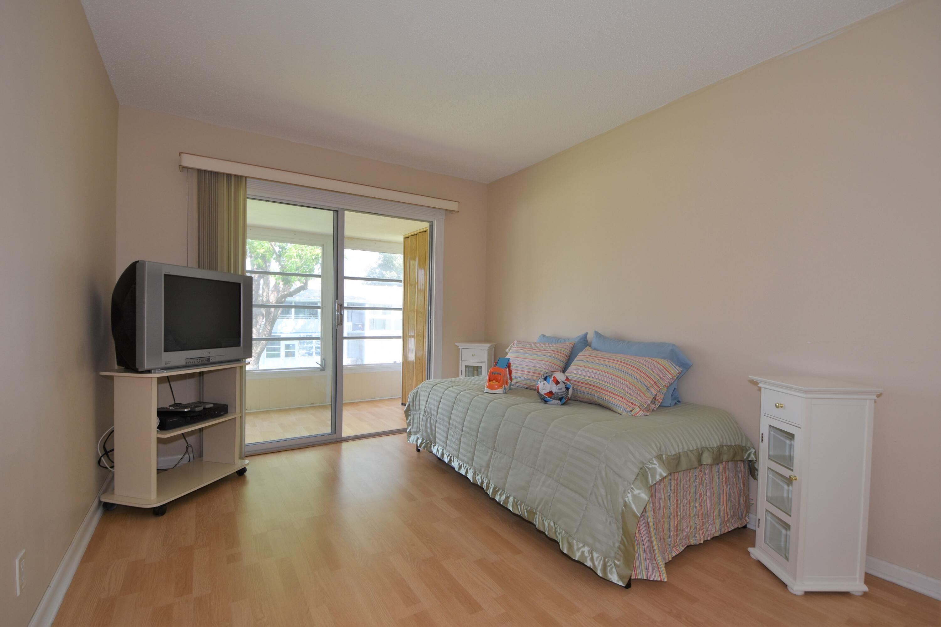 120 Upminster Crescent, Unit E Deerfield Beach, FL 33442 - Photo 25 of 36 Bedroom