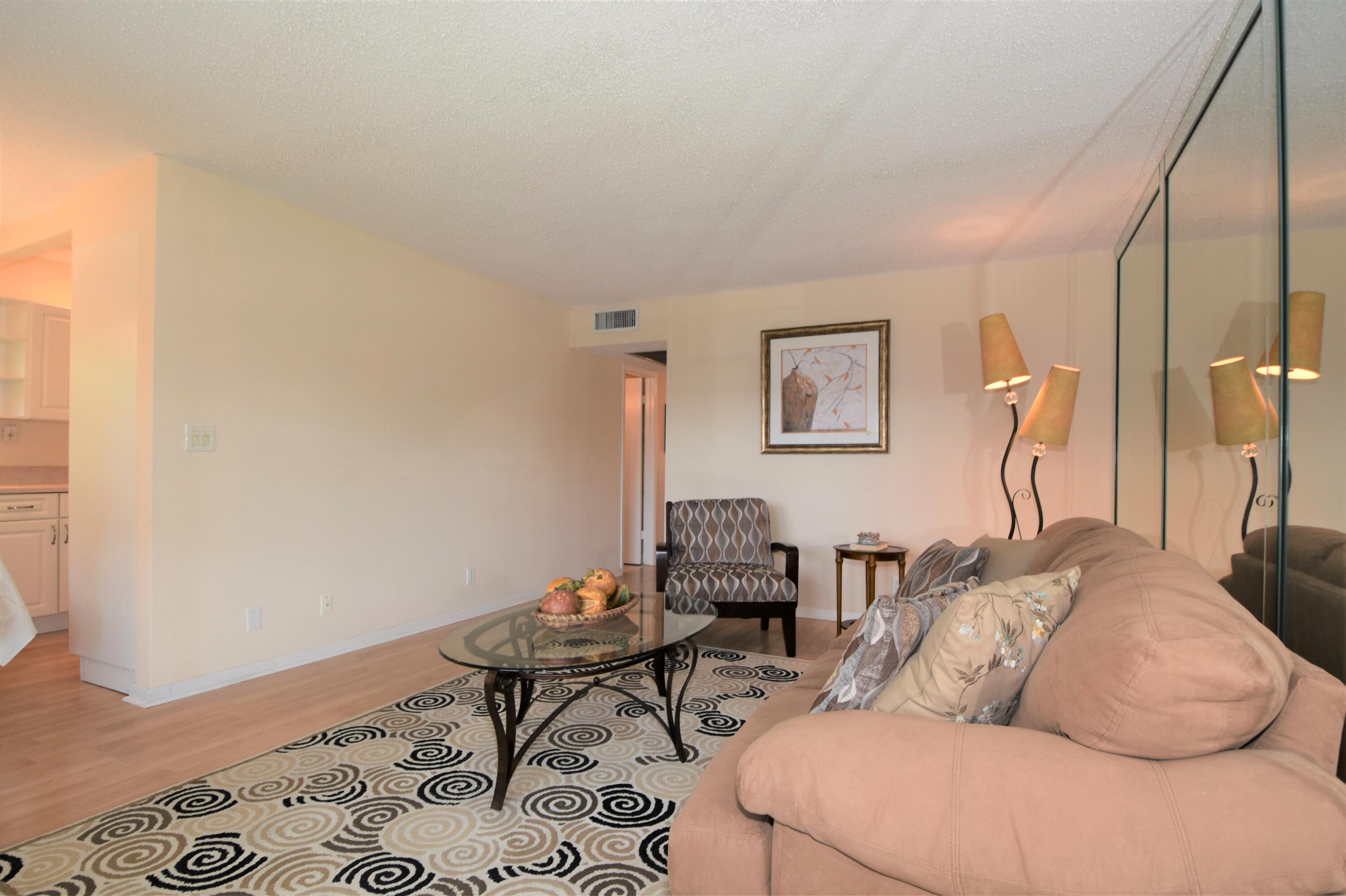 120 Upminster Crescent, Unit E Deerfield Beach, FL 33442 - Photo 6 of 36 Living Room