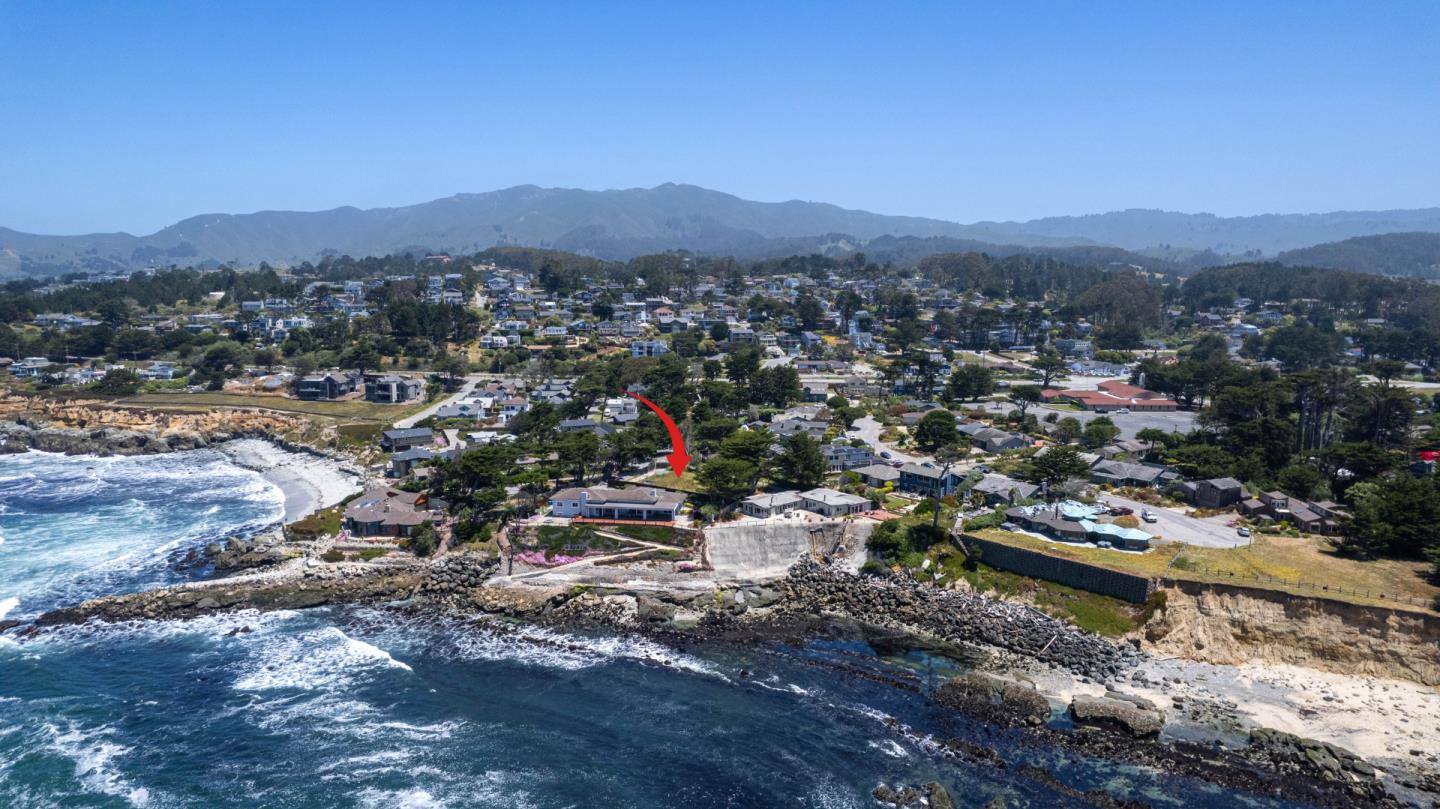 155 Reef Point Road Moss Beach, CA 94038 - Photo 11 of 16 a view of a city