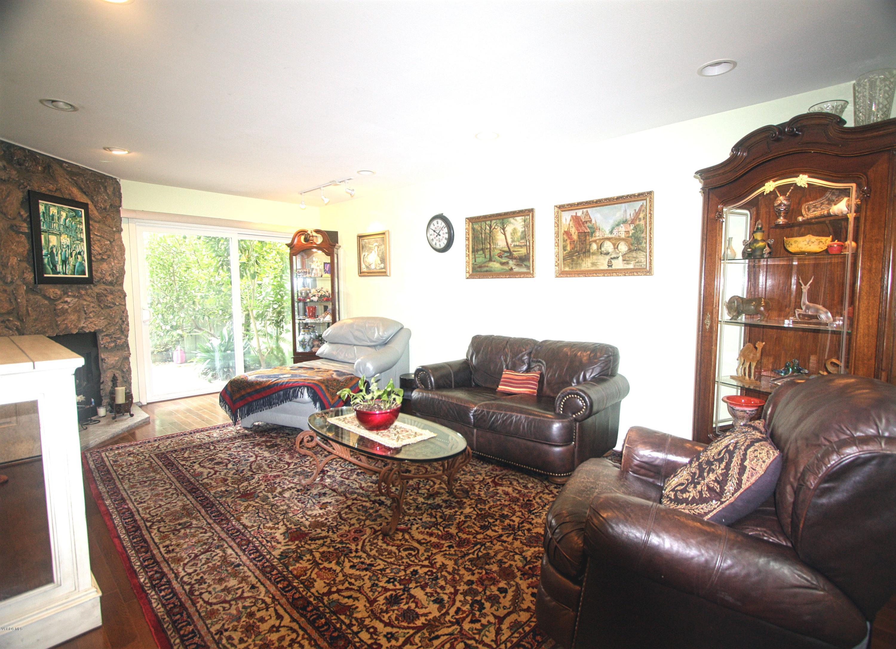 14930 Reedley Street, Unit C Moorpark, CA 93021 - Photo 7 of 23 Family Room