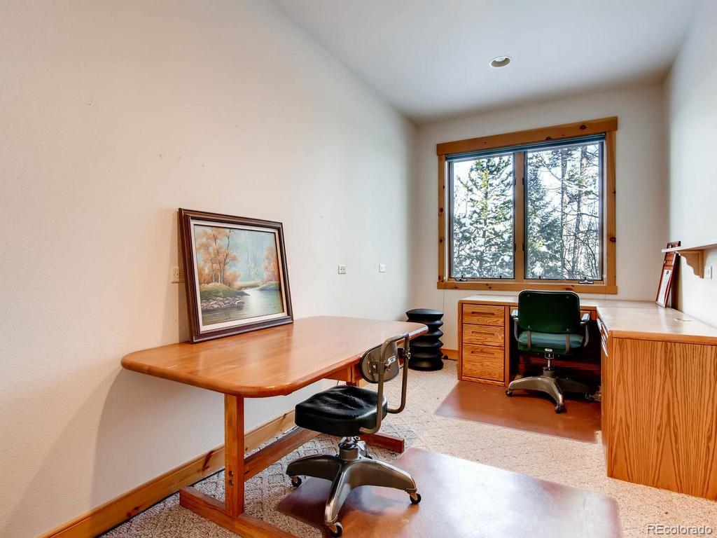 712 Willowbrook Road Silverthorne, CO 80498 - Photo 14 of 27 Gallery Image 14