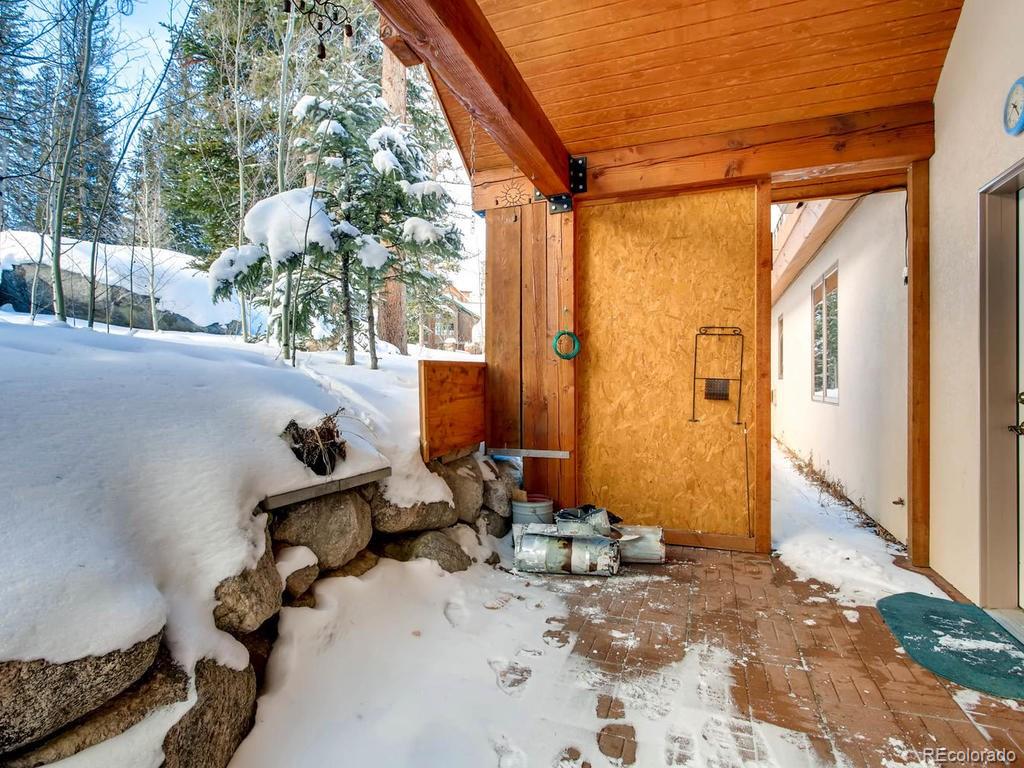712 Willowbrook Road Silverthorne, CO 80498 - Photo 26 of 27 Gallery Image 26