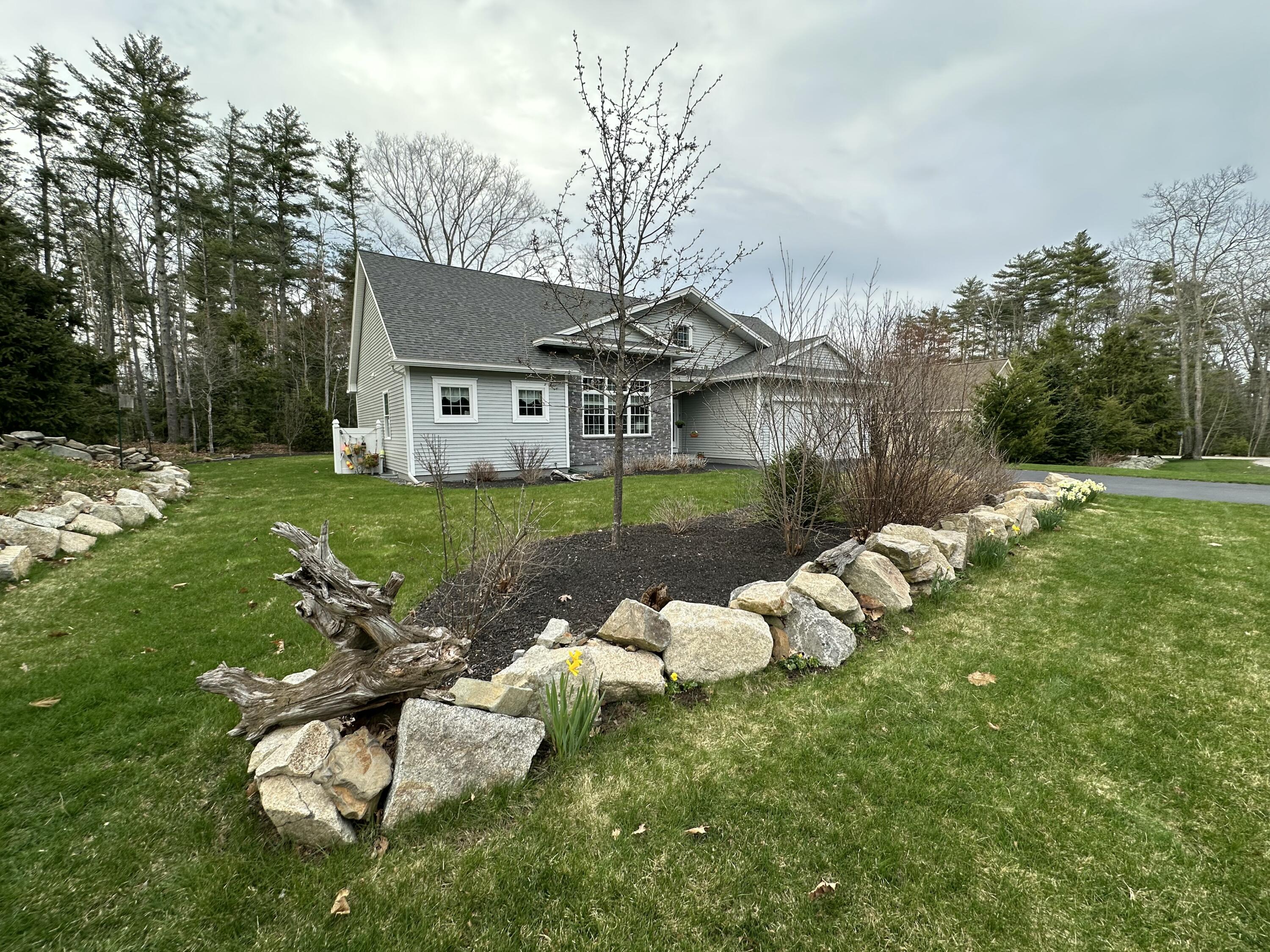 210 Rabbit Run Wells, ME 04090 - Photo 9 of 119 IMG_5960