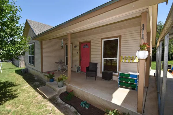 $147,000 | 603 West 7th Street, Brady, TX 76825