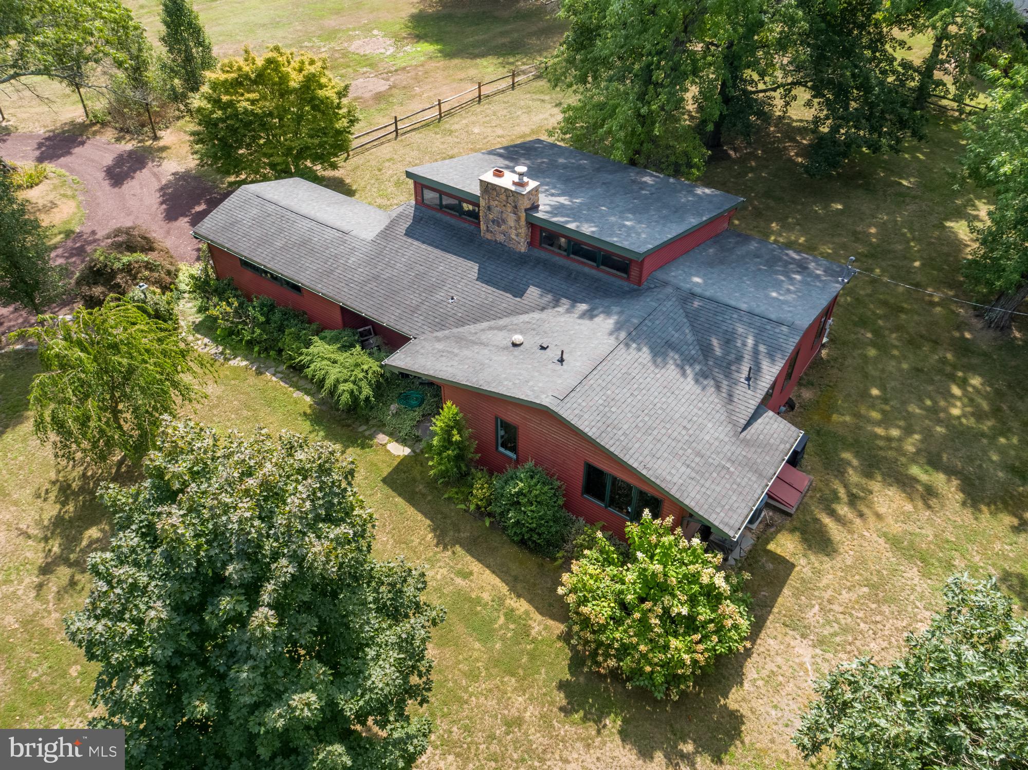 320 Waldeck Avenue Milmay, NJ 08340 - Photo 2 of 36