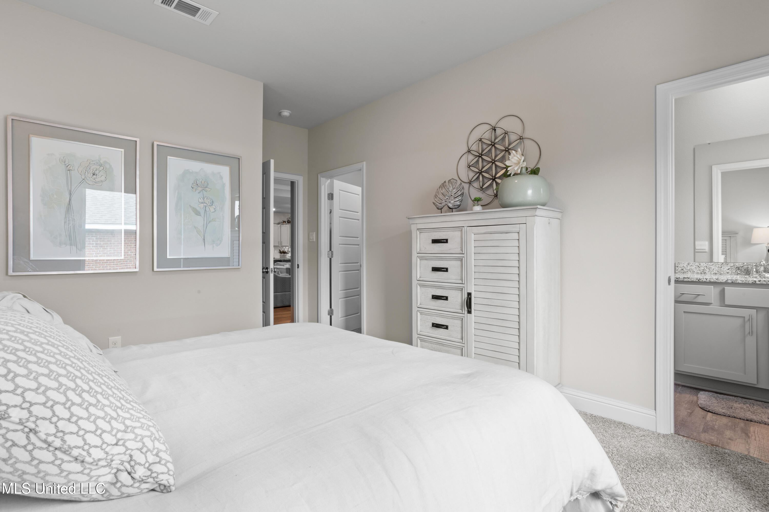 14435 South Swan Road Gulfport, MS 39503 - Photo 23 of 30 Bedroom