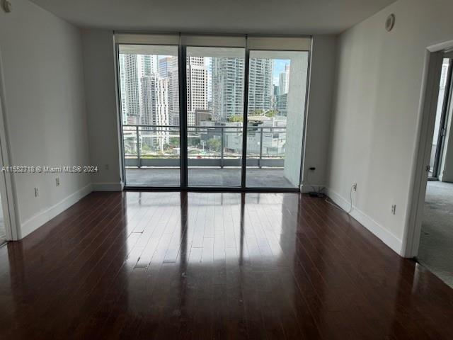 90 Southwest 3rd Street, Unit 1702 Miami, FL 33130 - Photo 8 of 18 Gallery Image 8