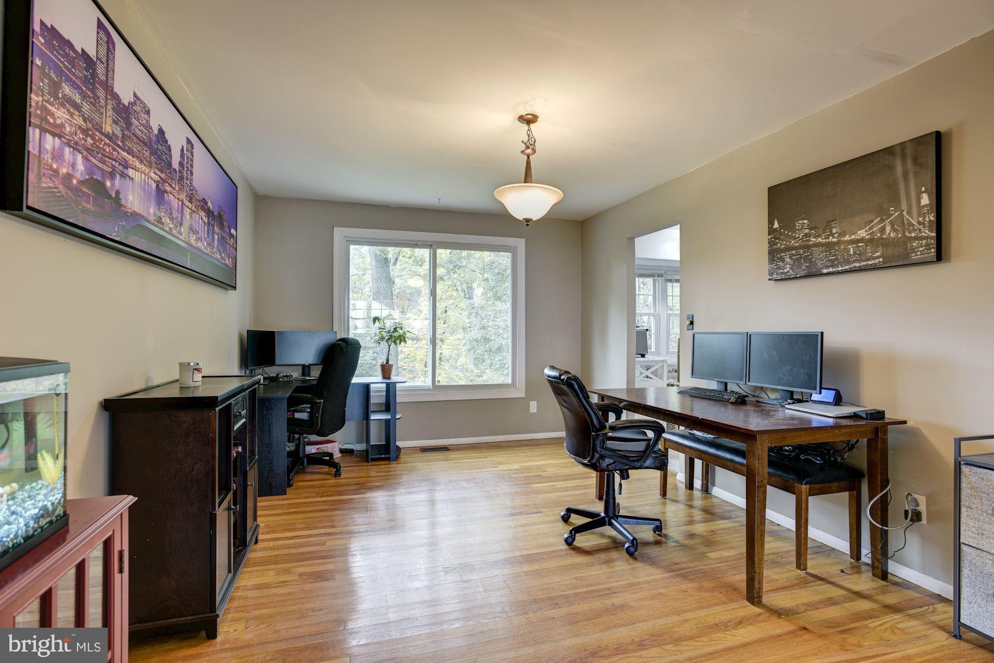 3314 Janvale Road Baltimore, MD 21244 - Photo 6 of 32 Dining Room