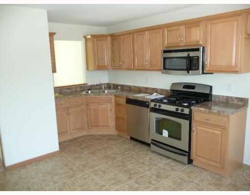 605 Spring Run Drive Monroeville, PA 15146 - Photo 5 of 18 Kitchen.