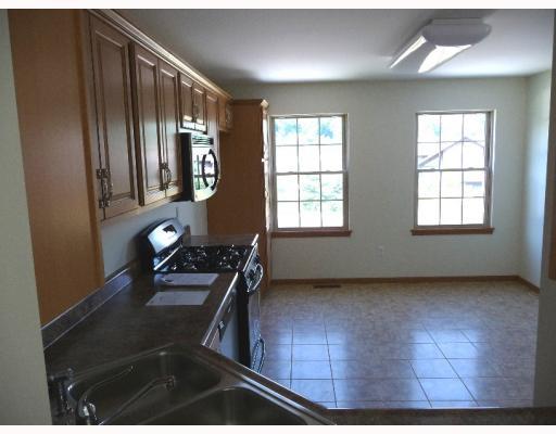 605 Spring Run Drive Monroeville, PA 15146 - Photo 6 of 18 Kitchen.