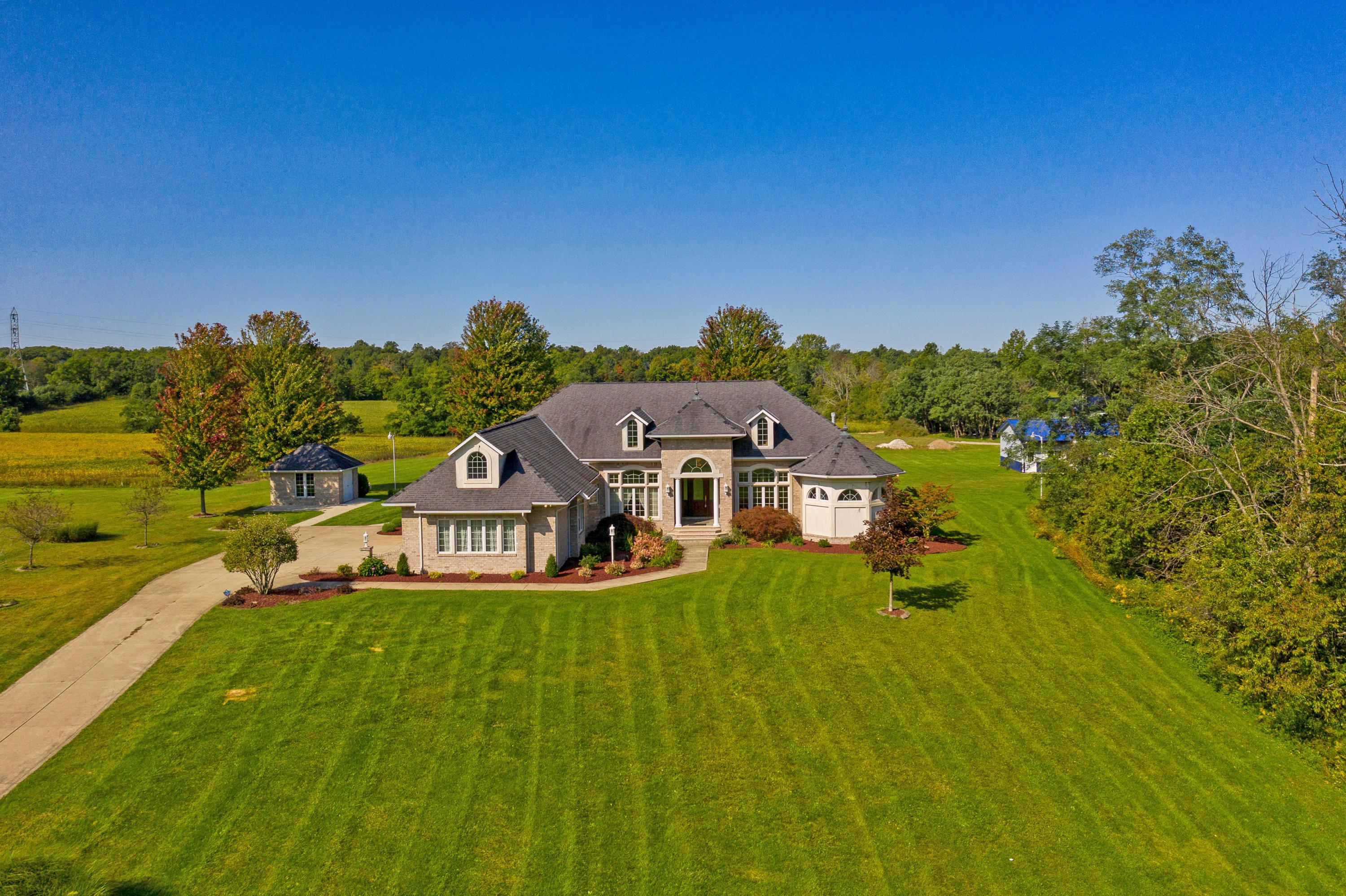 1447 Burnison Road Mansfield, OH 44903 - Photo 3 of 65