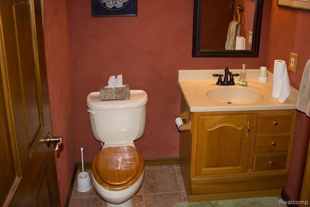 4453 Havens Road Dryden, MI 48428 - Photo 21 of 34 lower bath.jpg