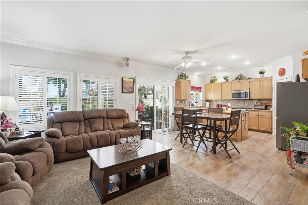 2825 Legends Way Lancaster, CA 93536 - Photo 11 of 36