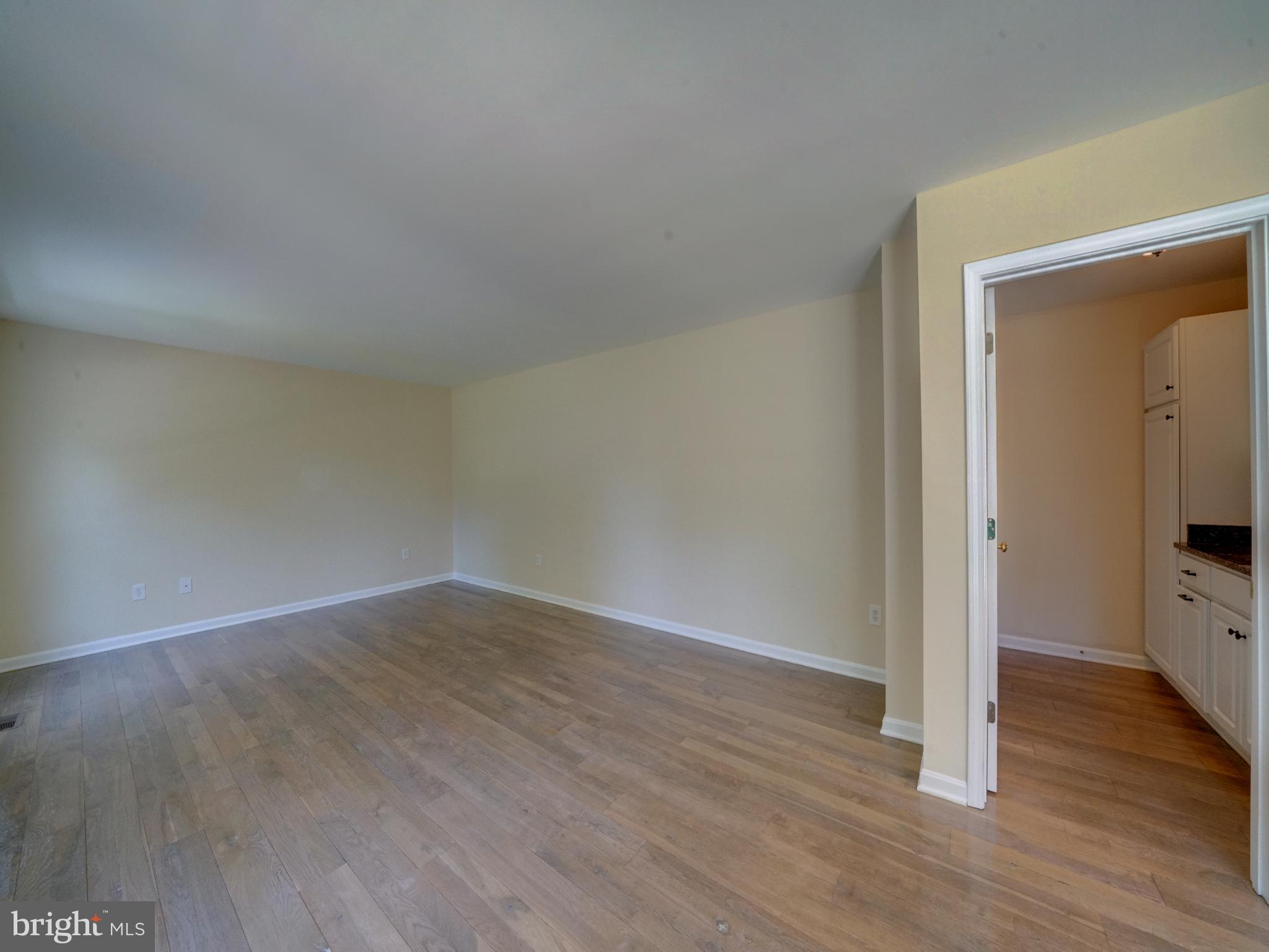 7998 Martown Road Laurel, MD 20723 - Photo 28 of 86
