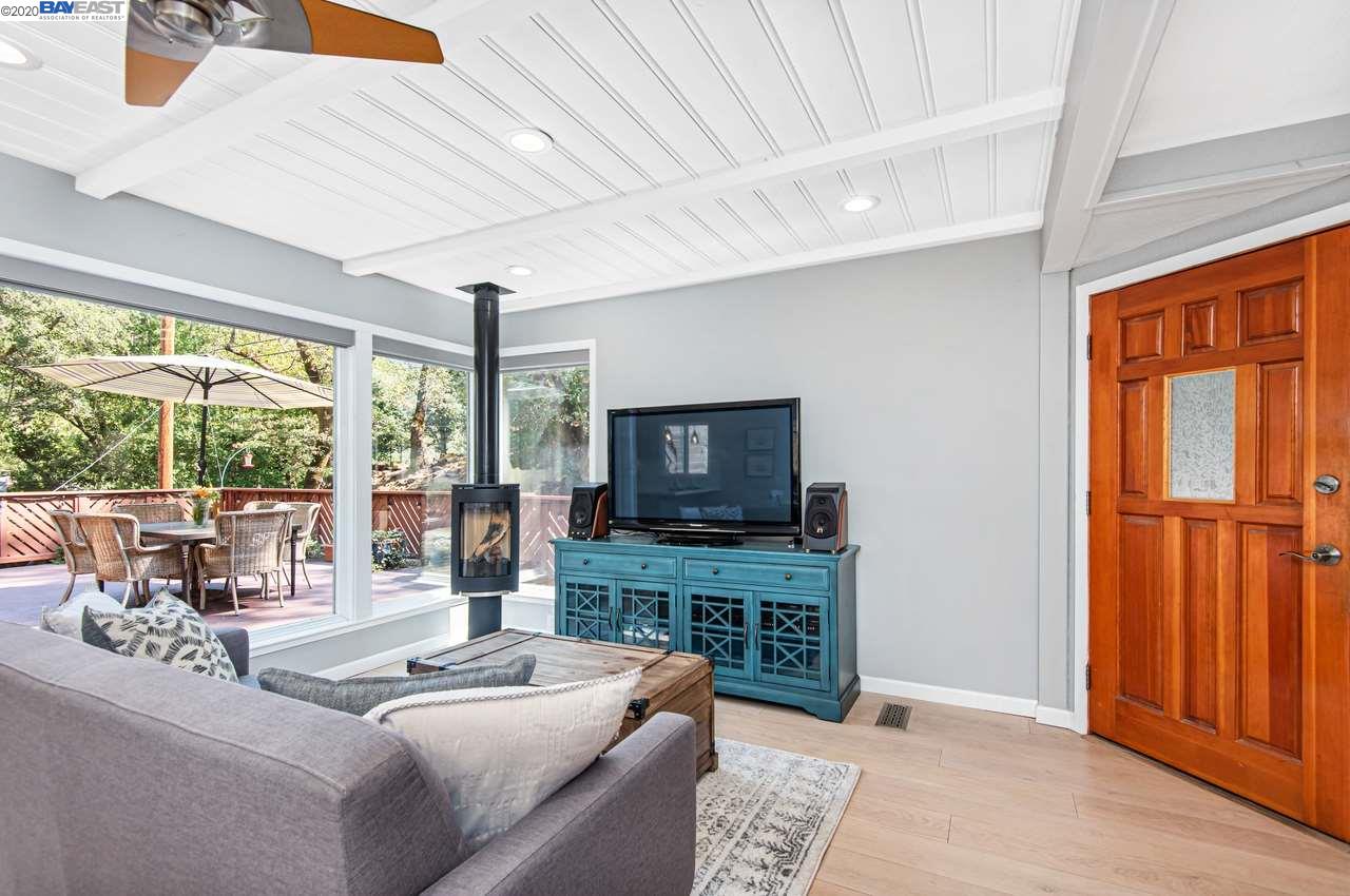 12067 Ruth Glen Sunol, CA 94586 - Photo 6 of 35 Gallery Image 6