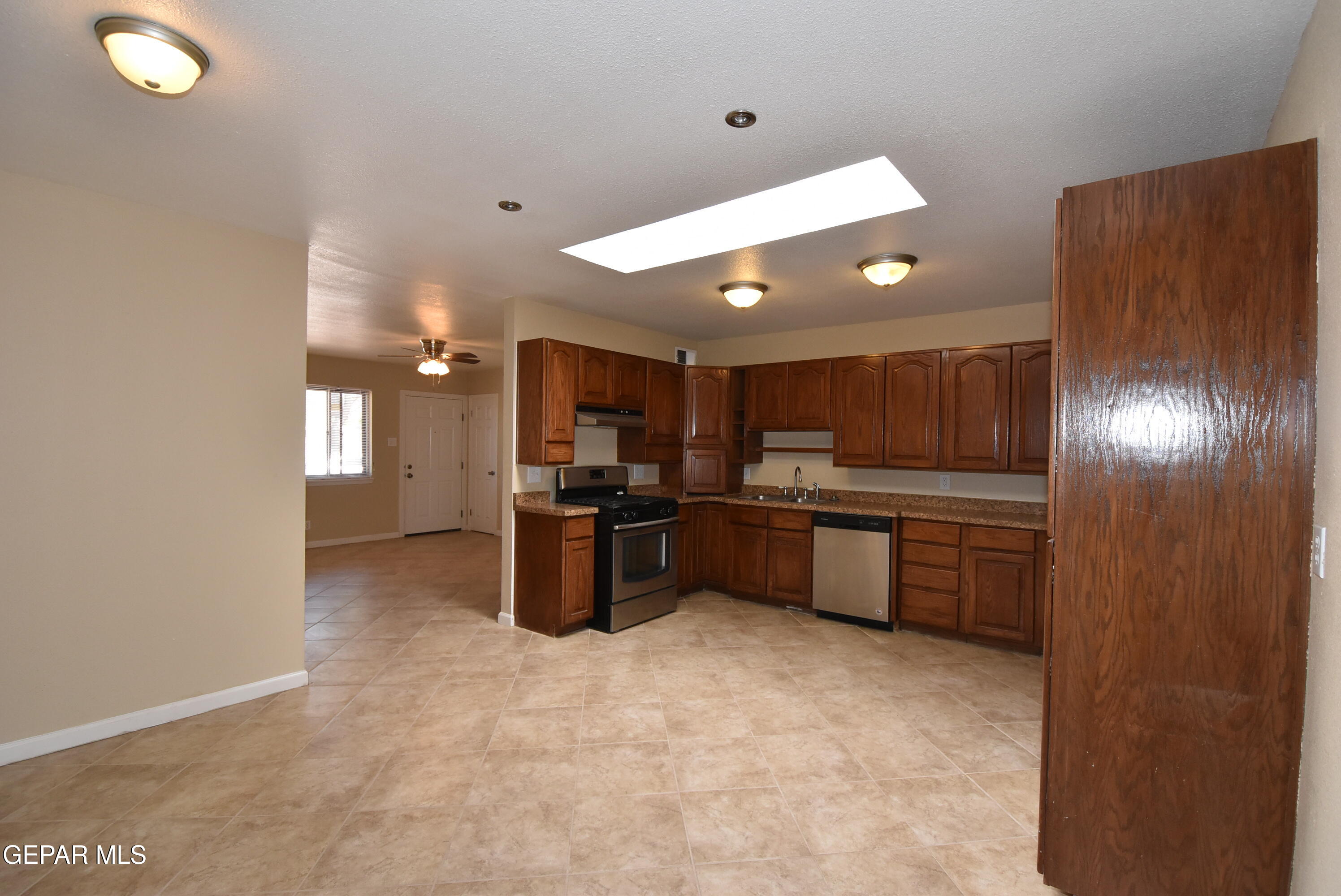 807 Poplar Street Anthony, TX 79821 - Photo 11 of 16 DSC_0128