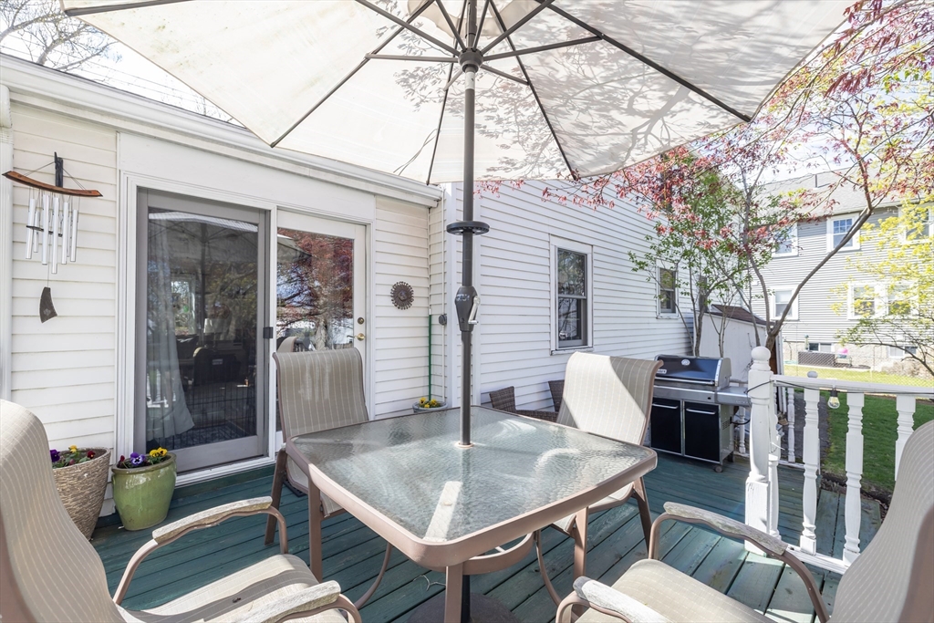 98 Cherry Street Newton, MA 02465 - Photo 23 of 24