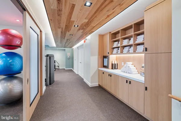 $735,000 | 130 South 18th Street, Unit 503, Philadelphia, PA 19103