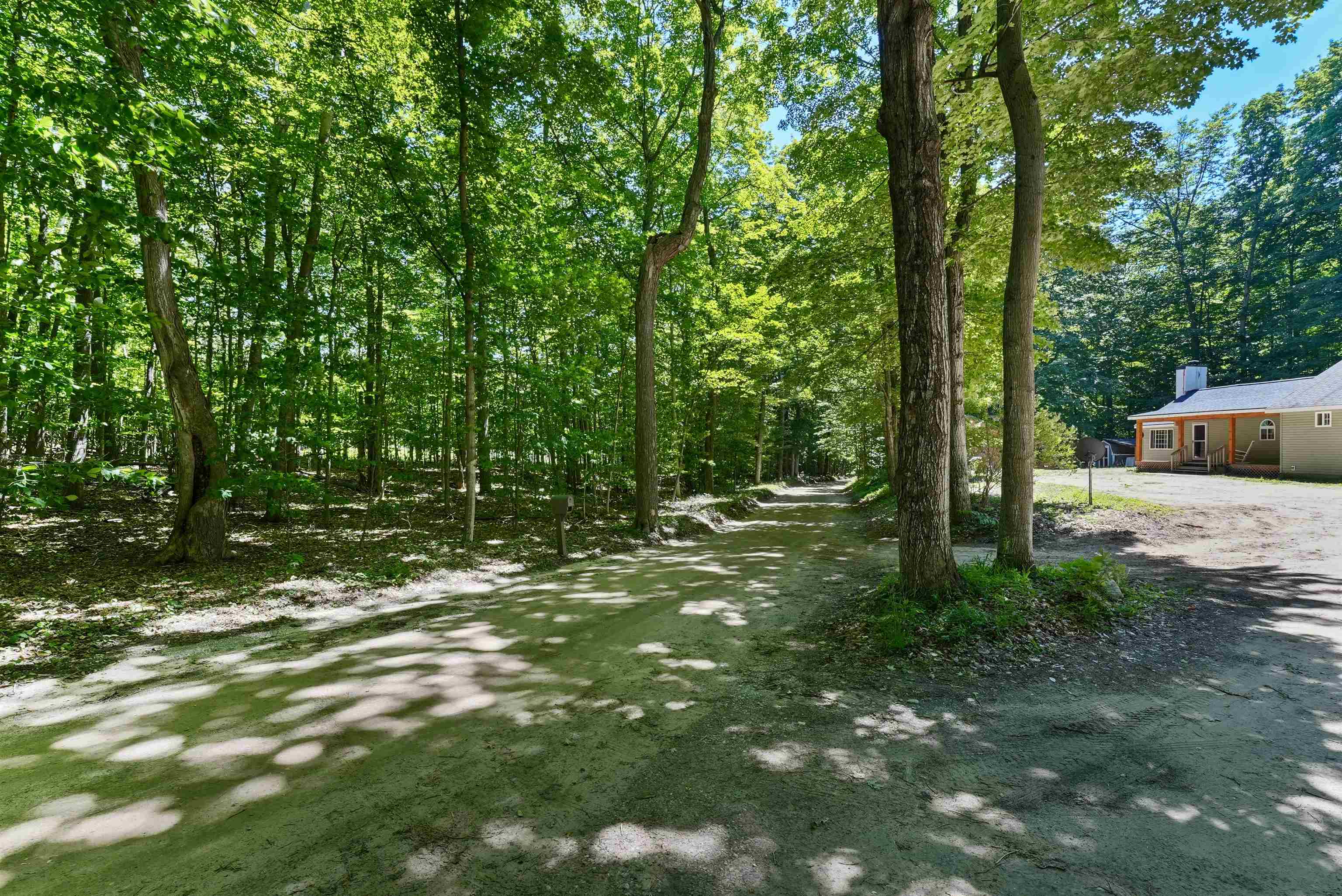 3024 Cooper Road Beulah, MI 49617 - Photo 28 of 36 1924813-e193b3d6-ea9c-40c5-9163-b3bb87bdee86.JPG