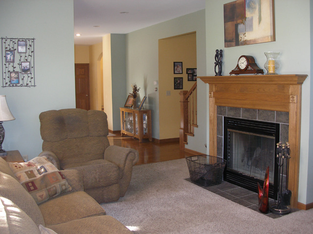 1504 Shooting Park Road Peru, IL 61354 - Photo 4 of 13 Gallery Image 4