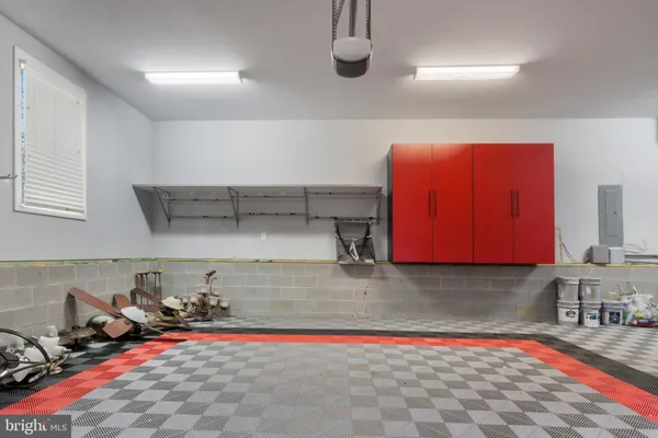 $994,000 | 100 Lakewood Drive, Williamsburg, VA 23185