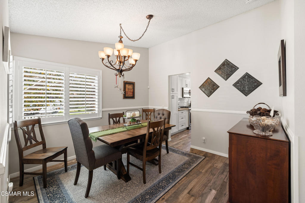 13617 Gunsmoke Road Moorpark, CA 93021 - Photo 13 of 54