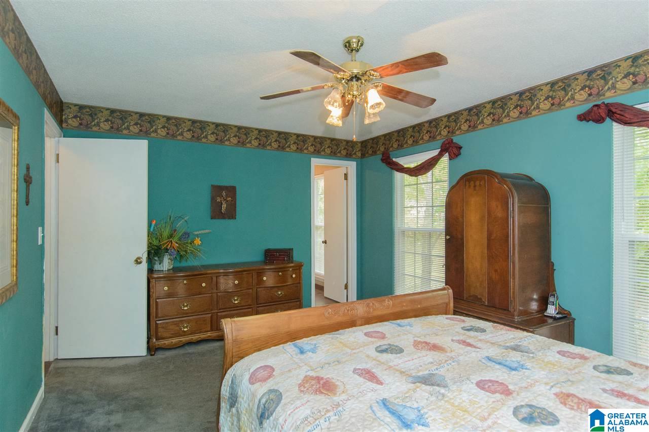 1045 Navajo Trail Alabaster, AL 35007 - Photo 17 of 31