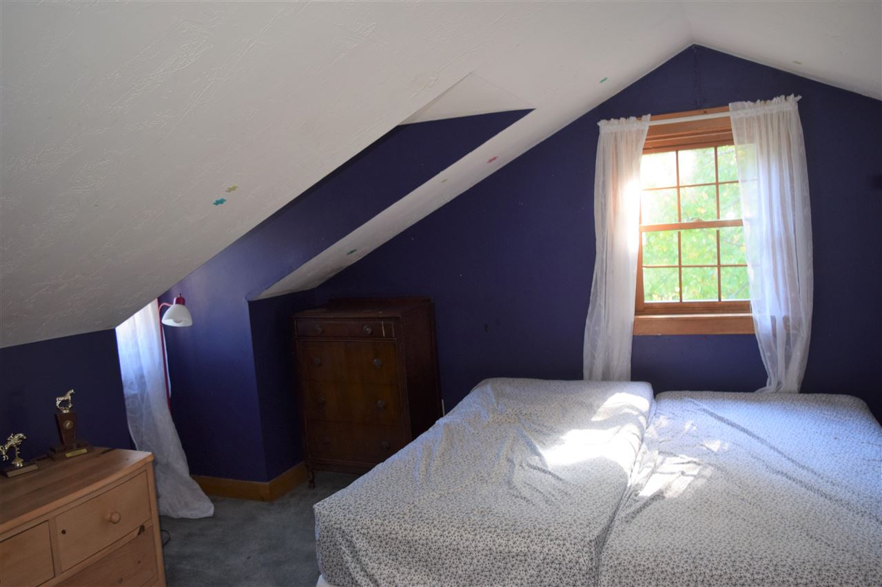 8 Lewis Piper Road Holderness, NH 03245 - Photo 18 of 32