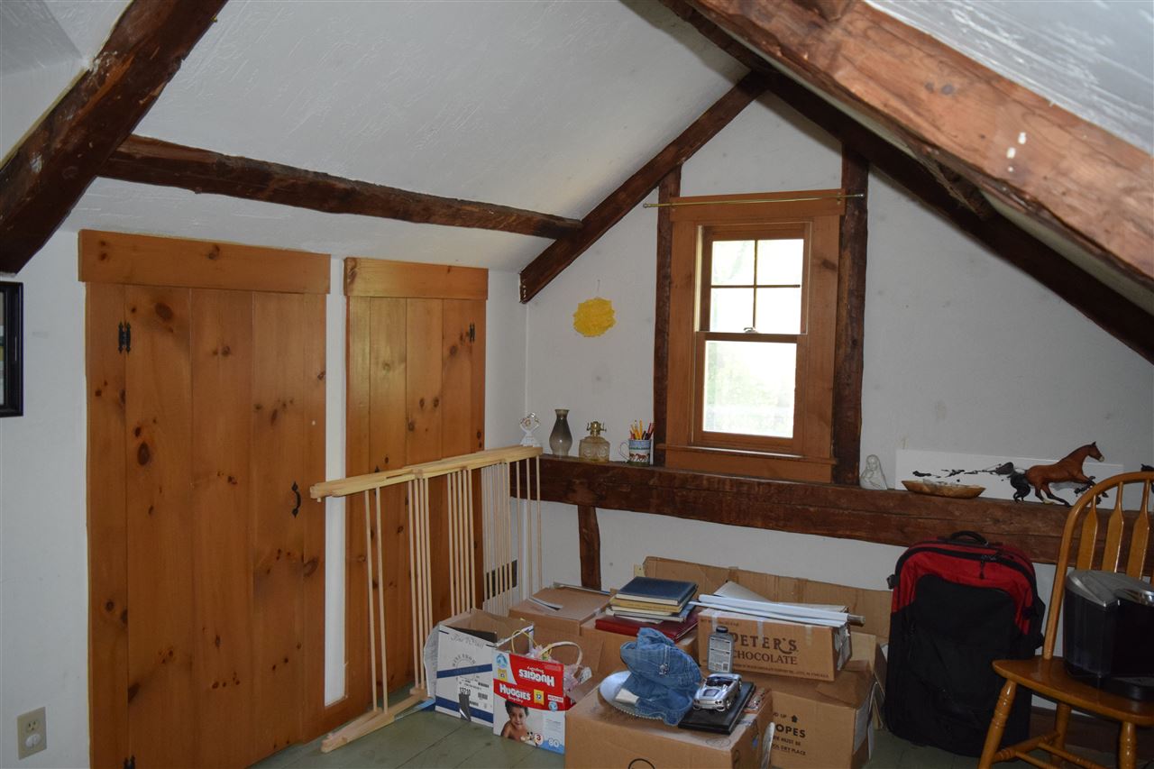 8 Lewis Piper Road Holderness, NH 03245 - Photo 22 of 32