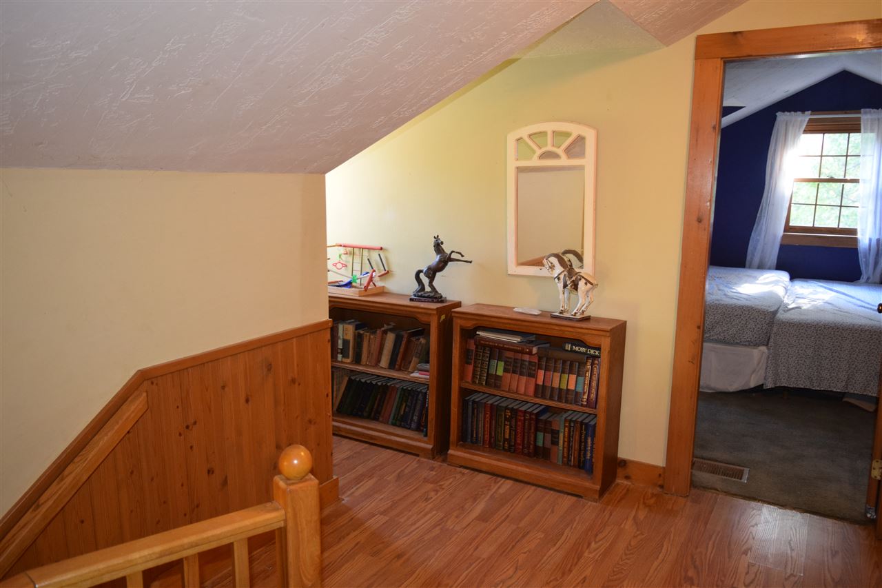 8 Lewis Piper Road Holderness, NH 03245 - Photo 23 of 32