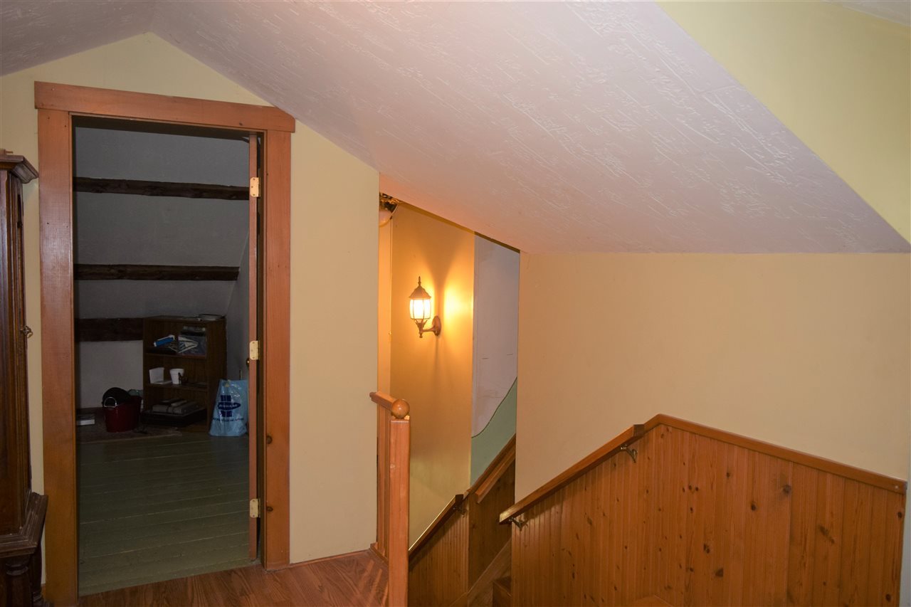 8 Lewis Piper Road Holderness, NH 03245 - Photo 24 of 32