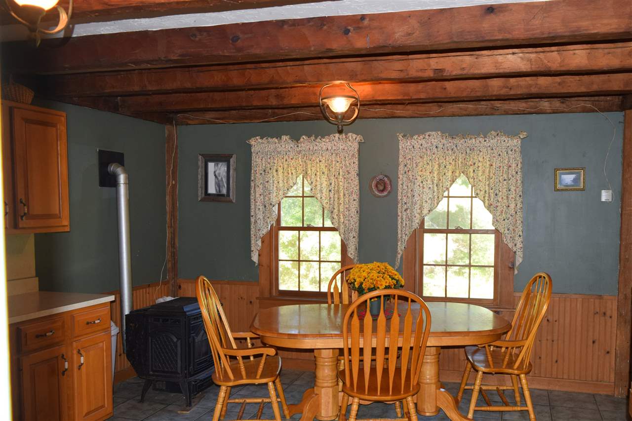 8 Lewis Piper Road Holderness, NH 03245 - Photo 4 of 32